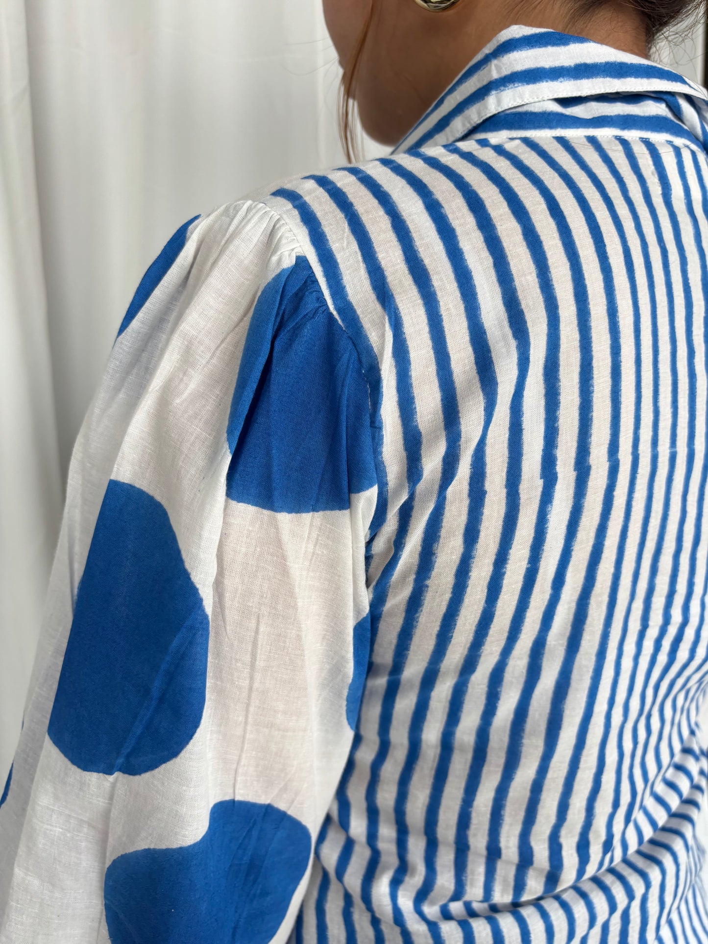 Blue Hand Block Relaxed Cotton Short Kurti - Desi Hart