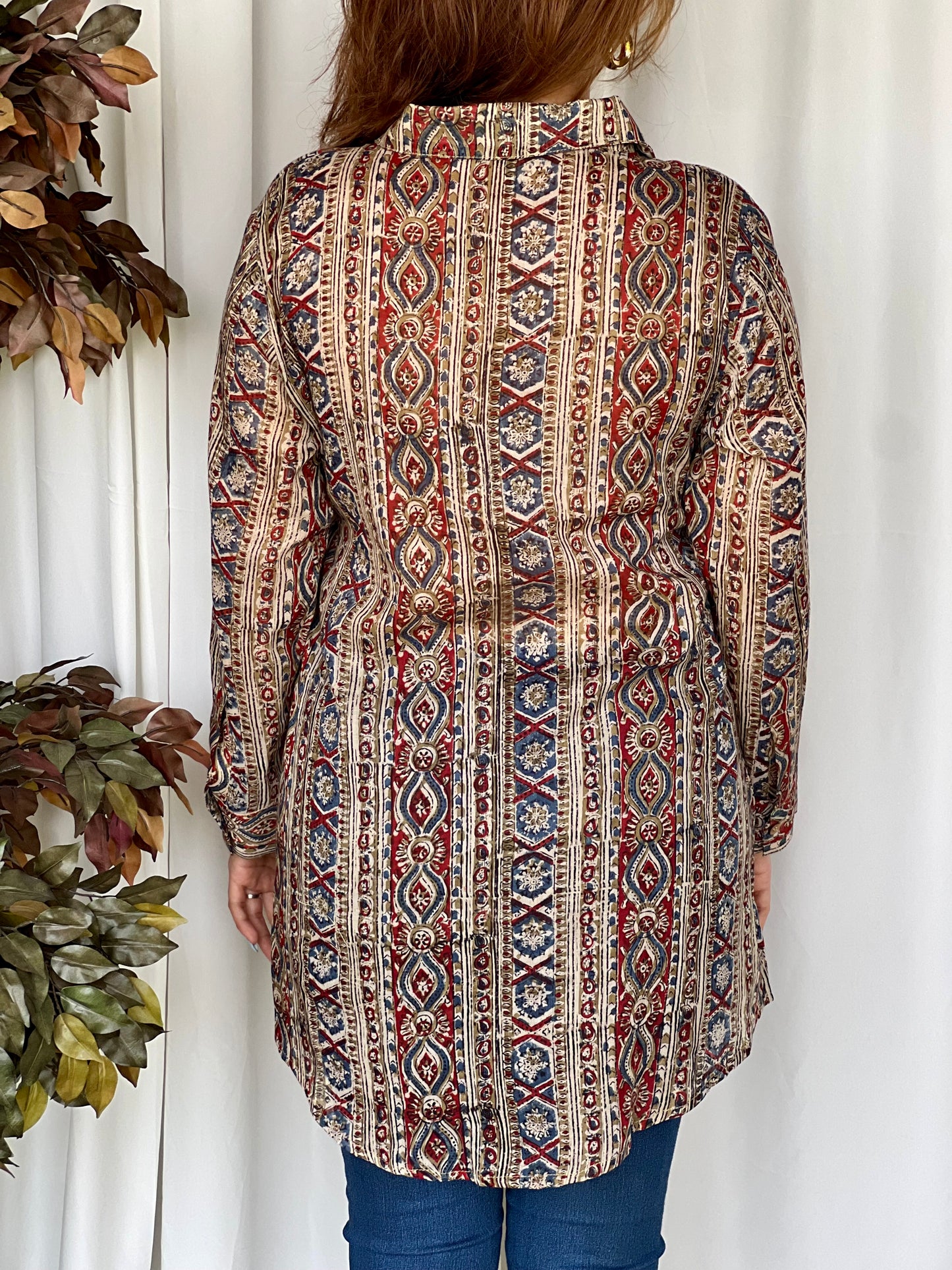 Red Kalamkari Relaxed Cotton Short Kurti - Desi Hart