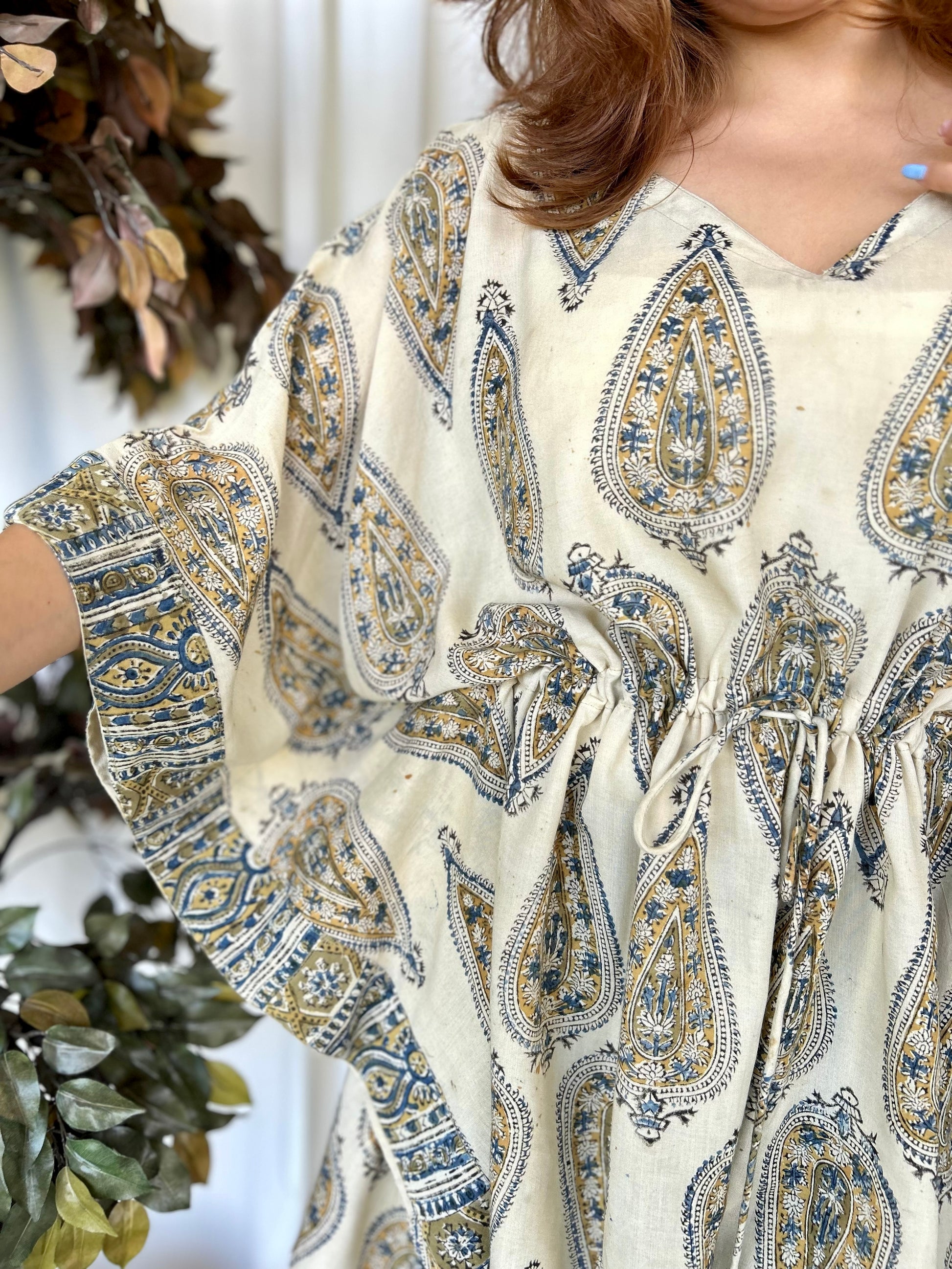 Cream Kalamkari Relaxed Modal Short Top - Desi Hart