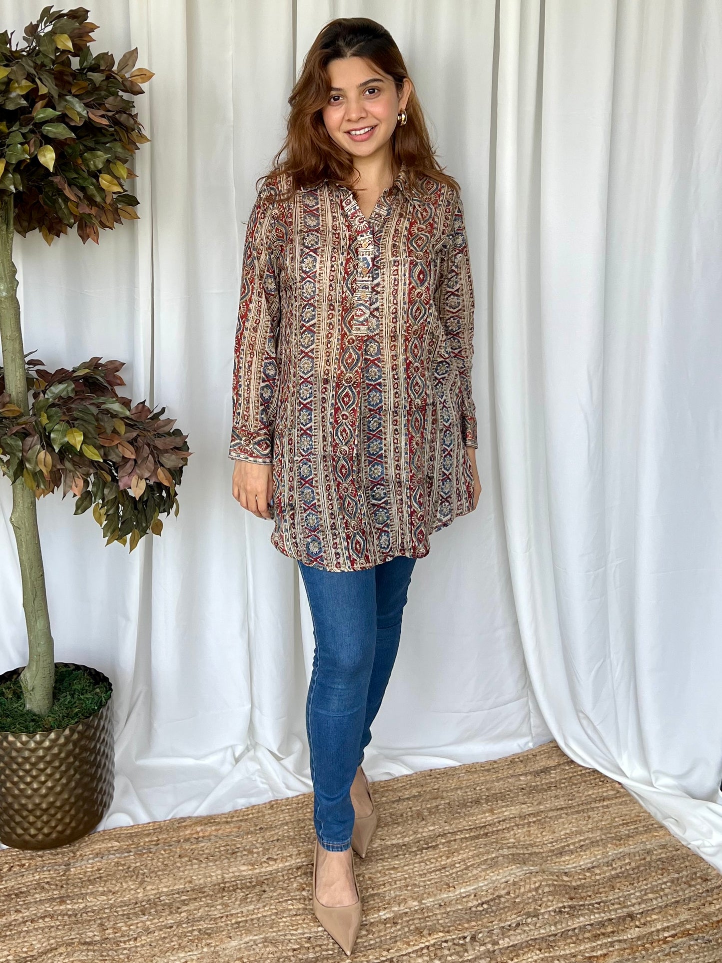 Red Kalamkari Relaxed Cotton Short Kurti - Desi Hart