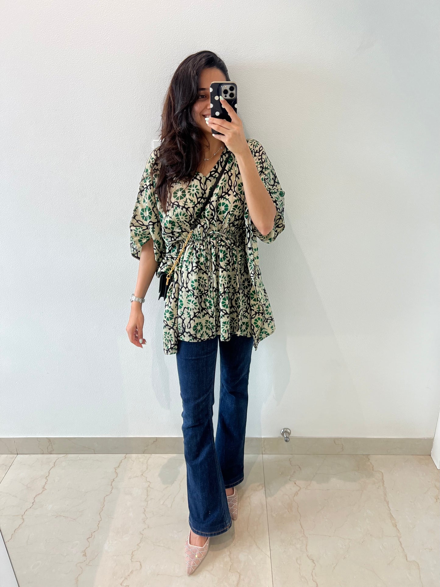 Green Hand Block Relaxed Satin Short Top - Desi Hart 